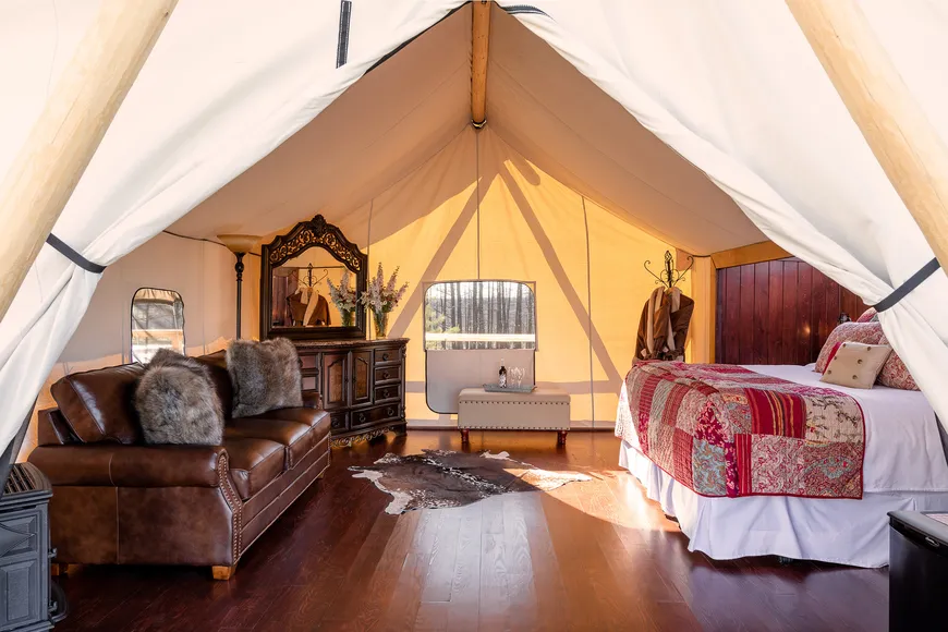 Luxury Star Gazer Tent at Siwash Lake Star Camp